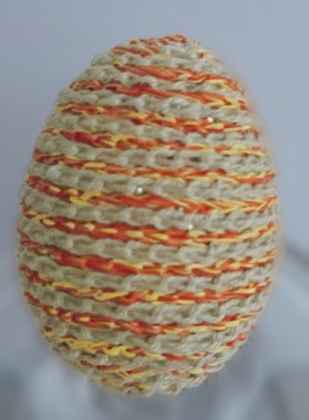 Pisanka dratwa z nitką 8 cm